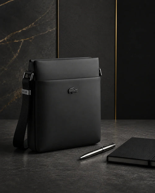 Crocus Bag in black