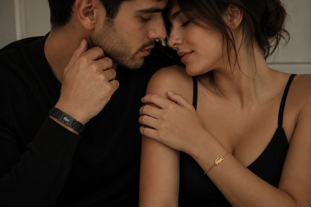 Matching couple's bracelet set in black and gold, detail