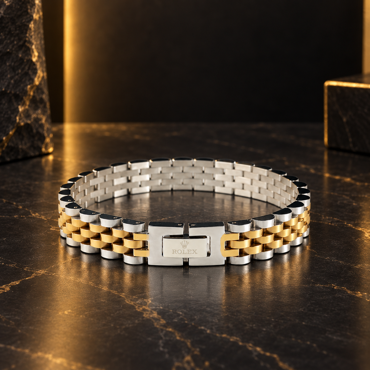 Royal stainless steel bracelet in gold and silver