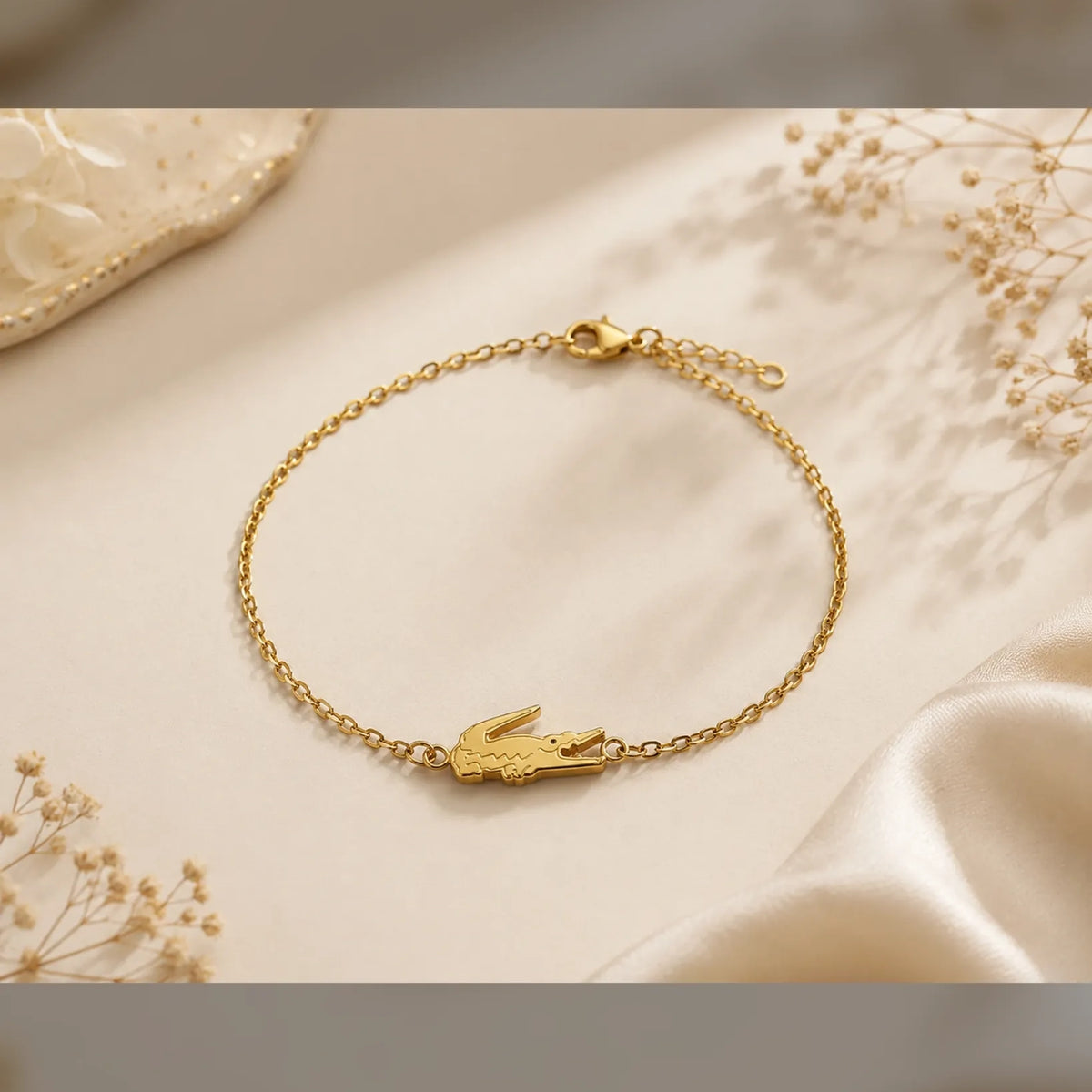 Women's gold stainless steel link bracelet